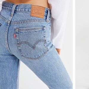 Size 26 Levi’s High-waisted Wedgie — Never worn!!